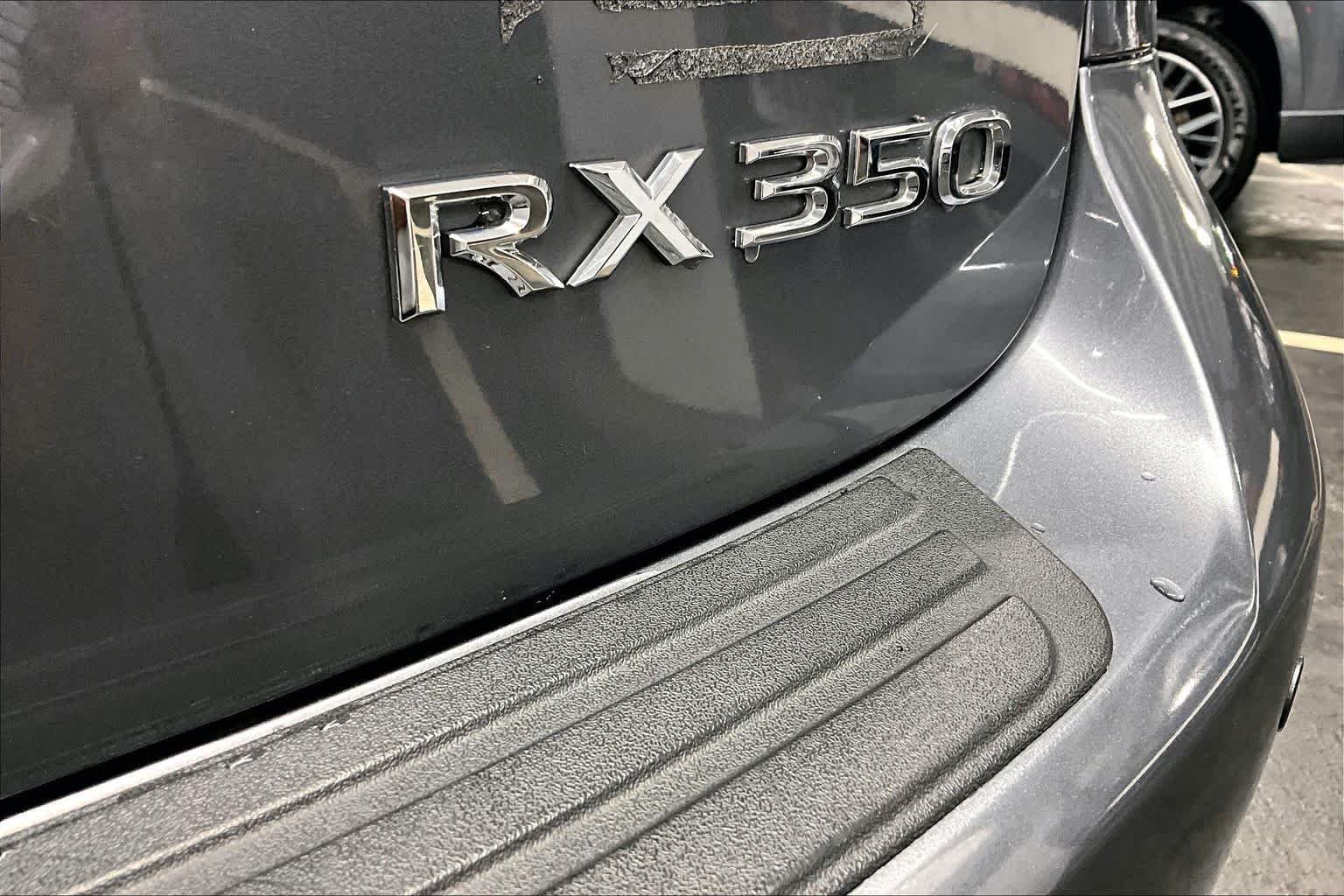 Used 2014 Nebula Gray Pearl Lexus  image 10