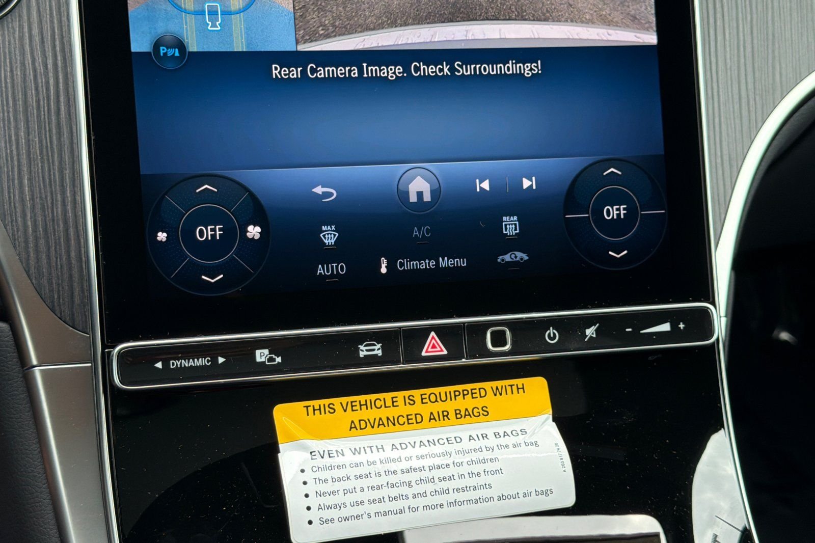 New 2026 MANUFAKTUR Alpine Grey Mercedes-Benz GLC 300 image 21