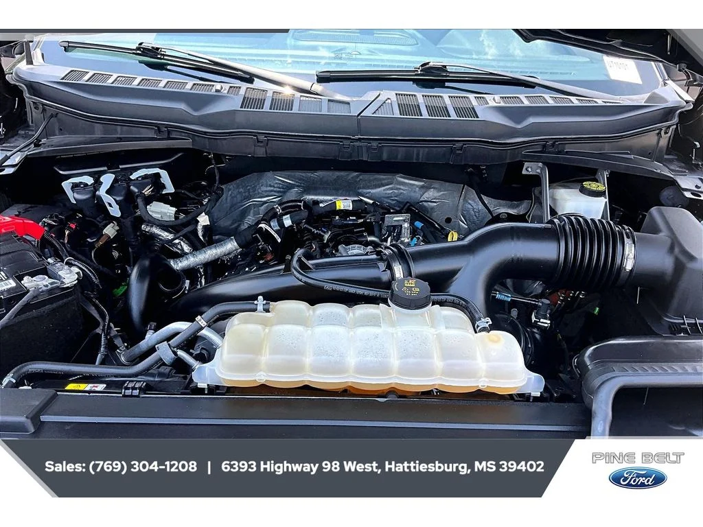 Certified Used 2023 Agate Black Metallic Ford XLT image 8