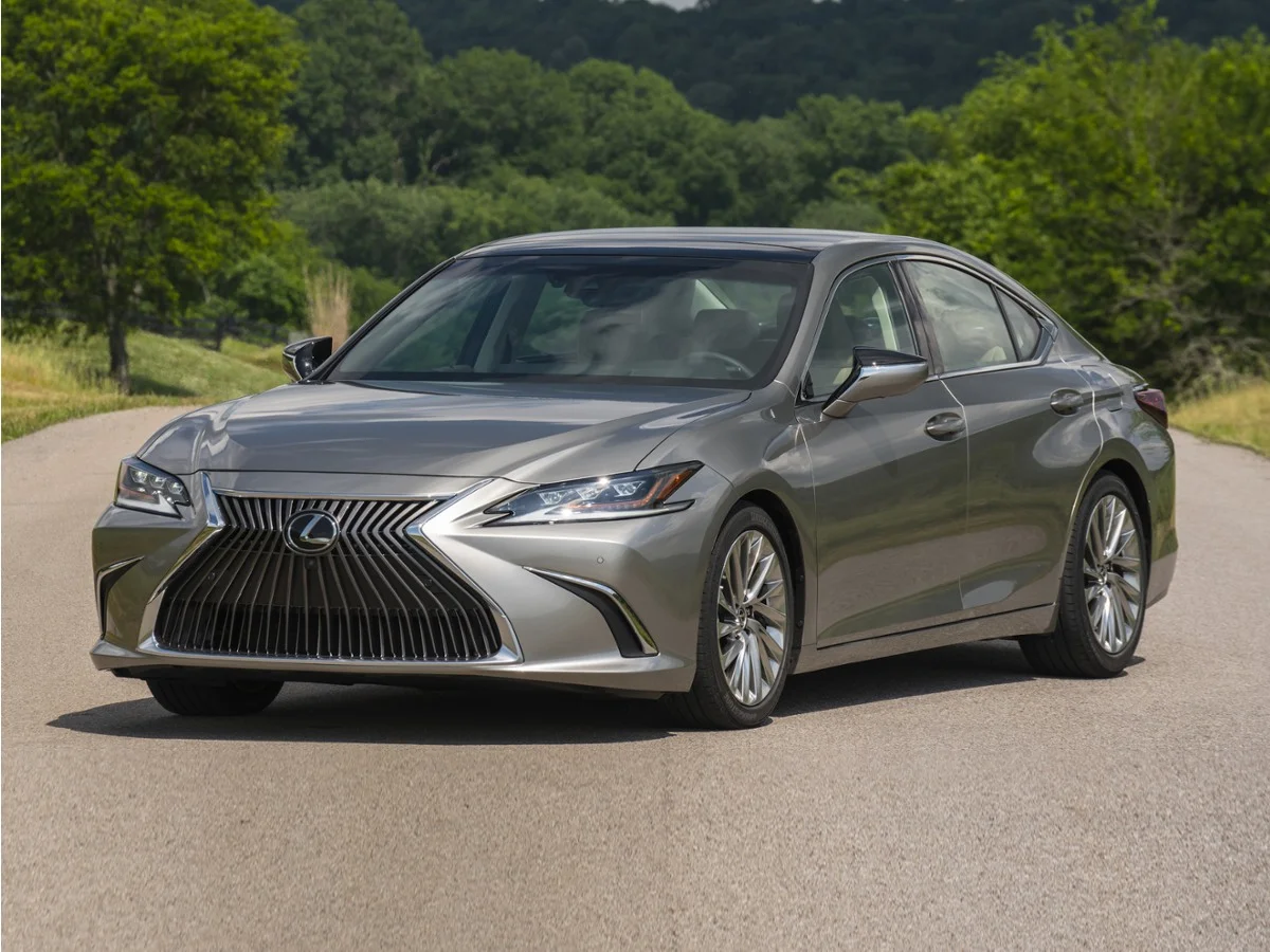 2021 Lexus ES 300h 300h Luxury's photo