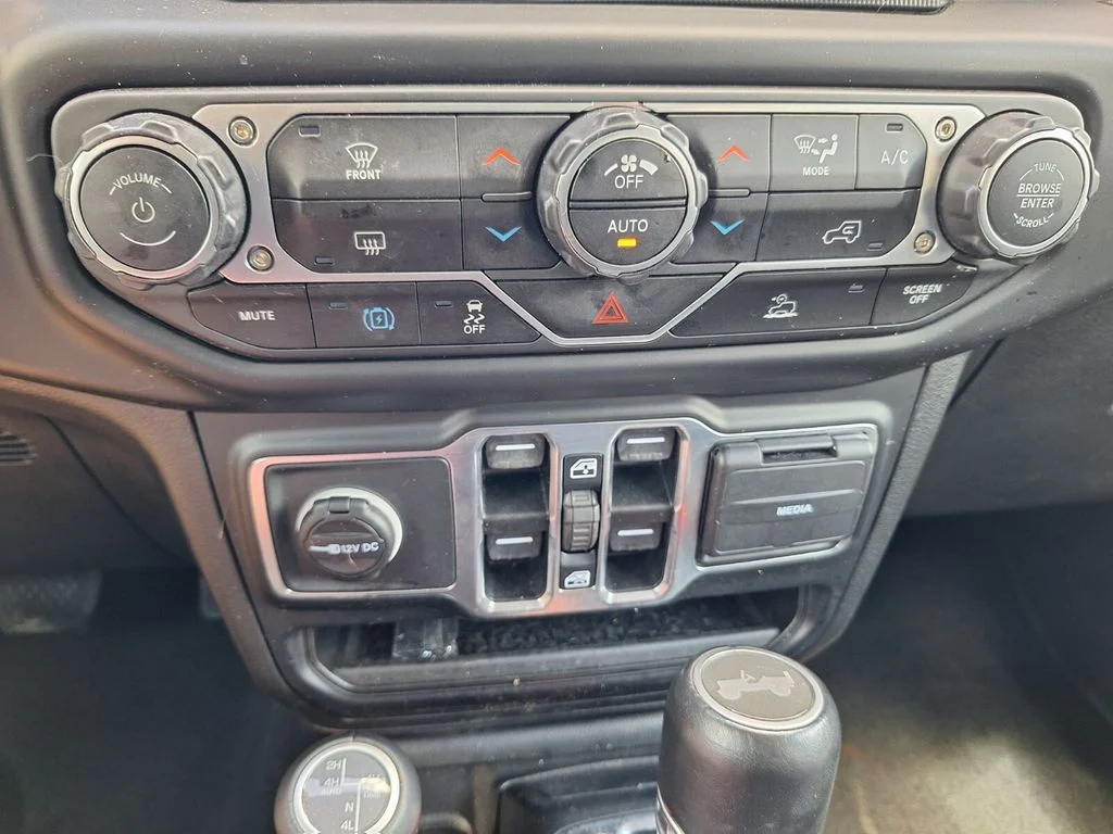2023 Jeep Wrangler 4xe Sahara 4XE - Photo 18
