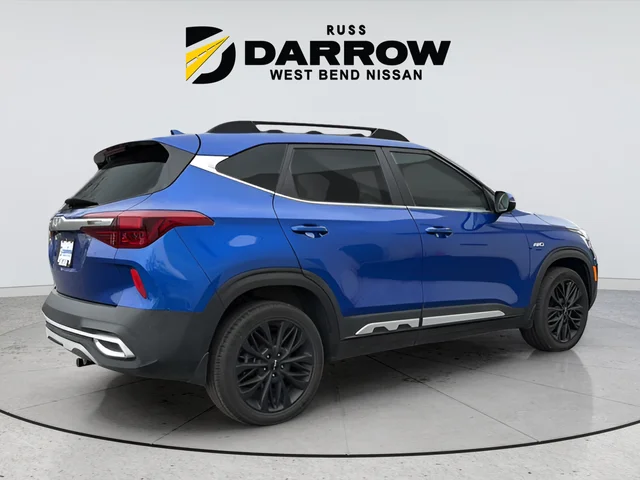 Used 2023 Blue Kia Nightfall image 5