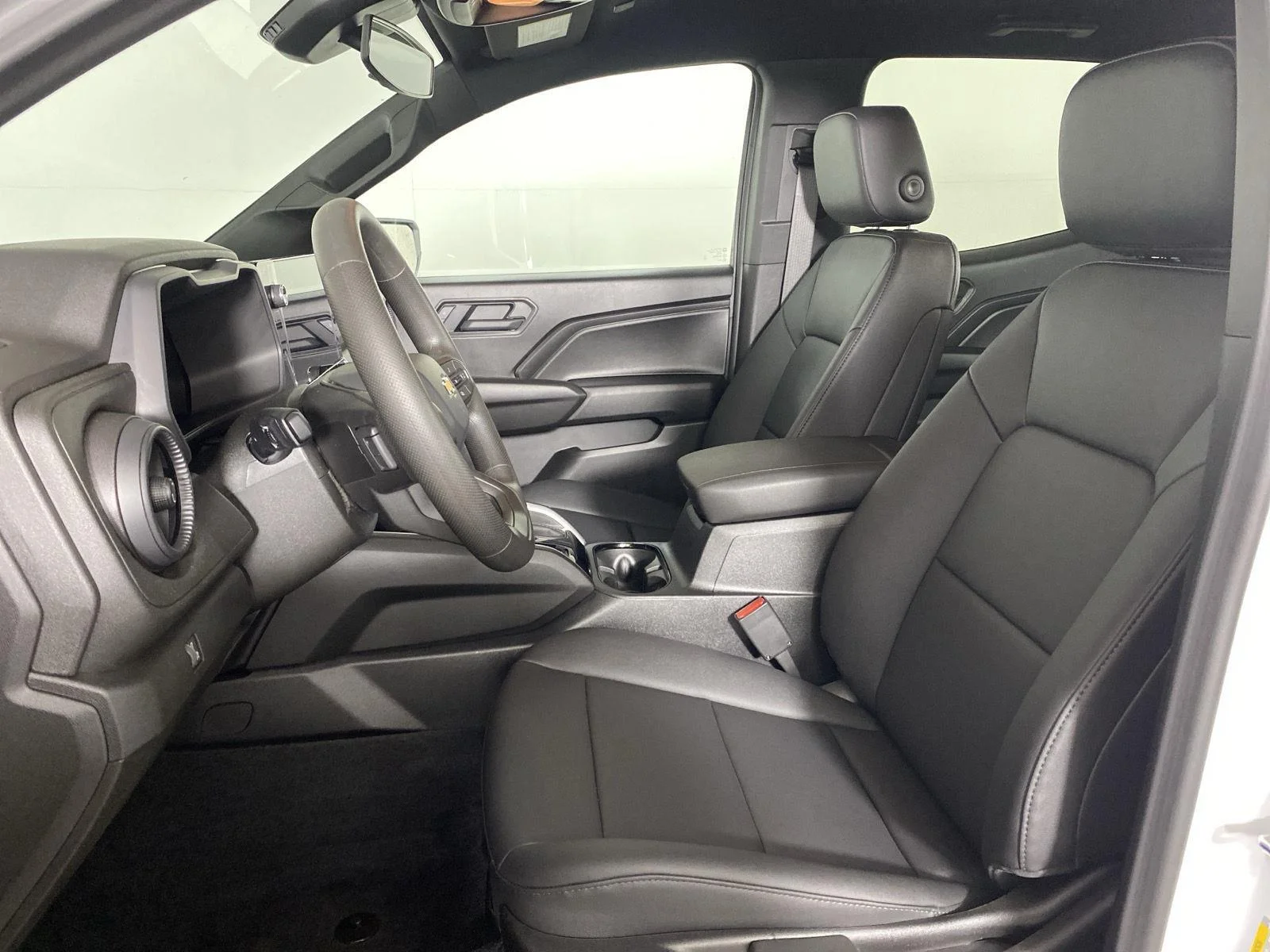 Used 2026 Summit White Chevrolet WT image 10