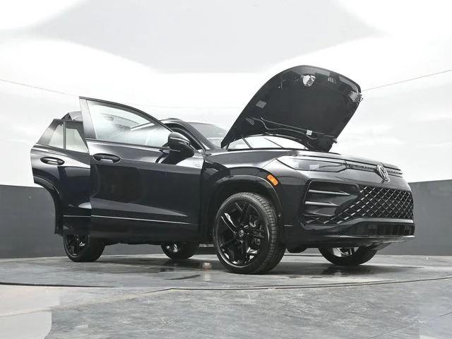 New 2026 Black Volkswagen SE R-Line Black image 32