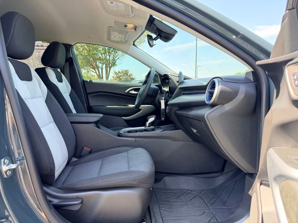 Used 2026 Gray Chevrolet LS image 13
