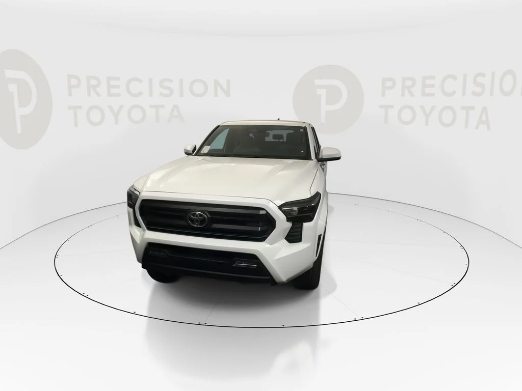 New 2026 Ice Cap Toyota SR5 image 6