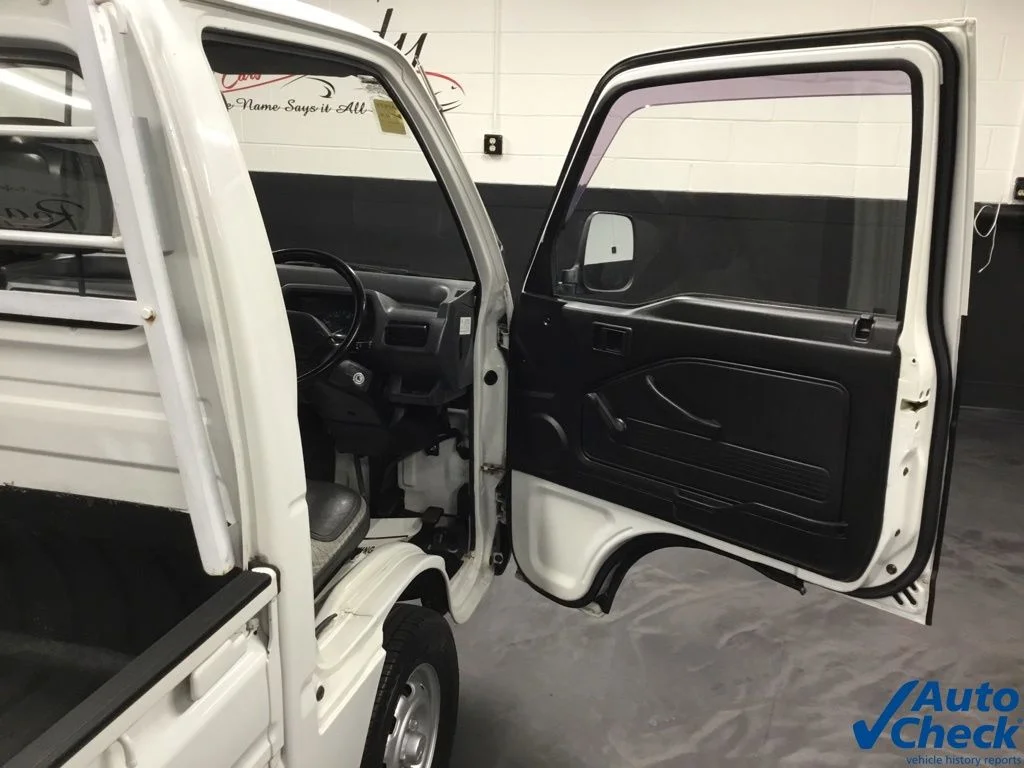 Used 1990 White Honda SDX image 27