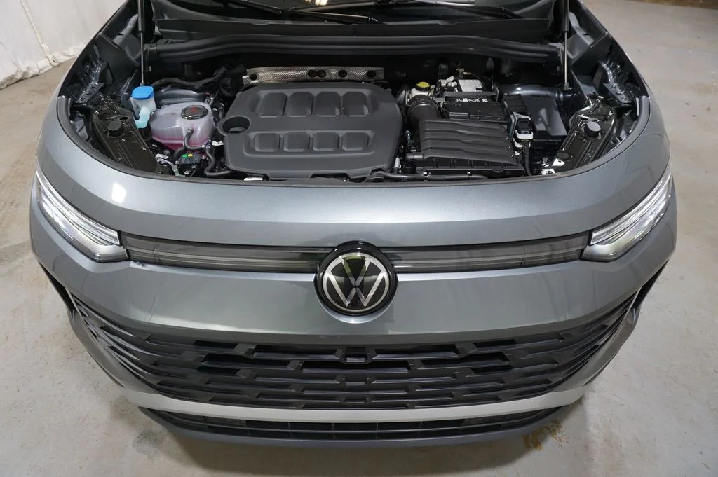 New 2026 Gray Volkswagen 2.0T SE image 28