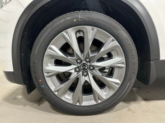 New 2026 White Mazda Preferred image 25