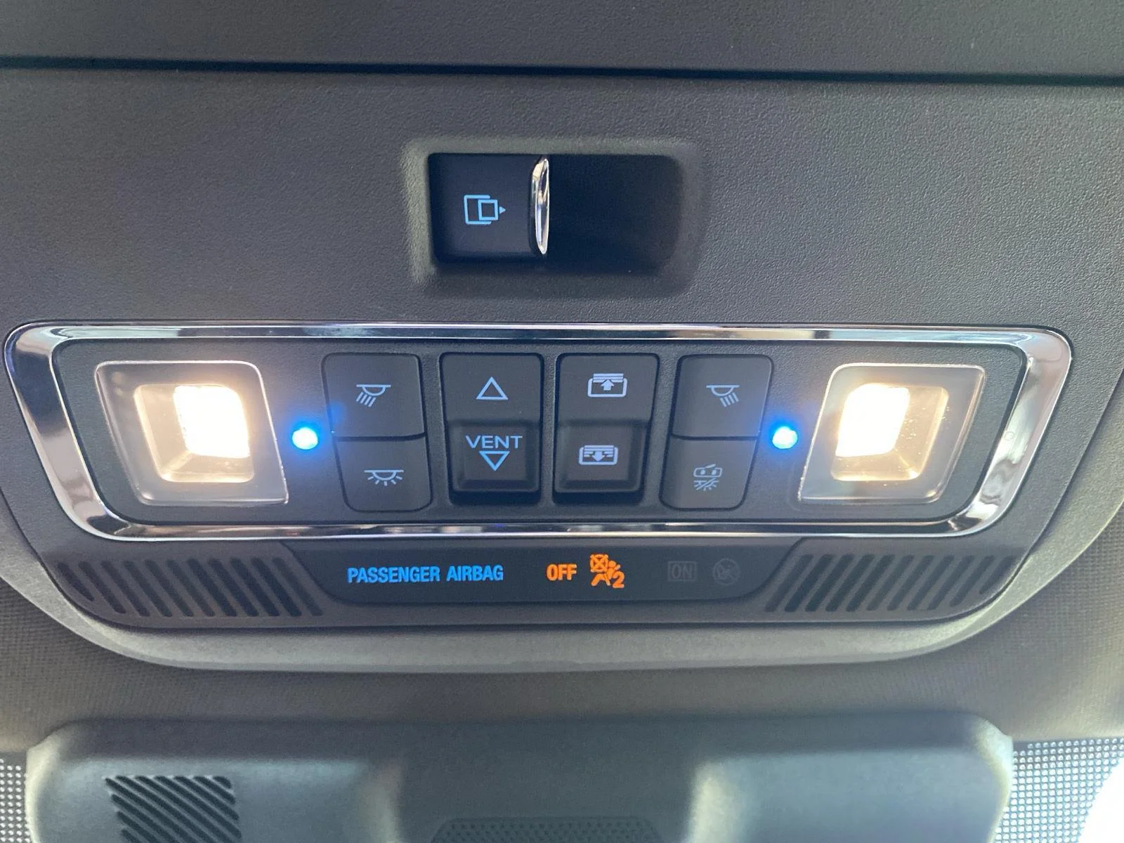Used 2024 Black Metallic Ford King Ranch image 29