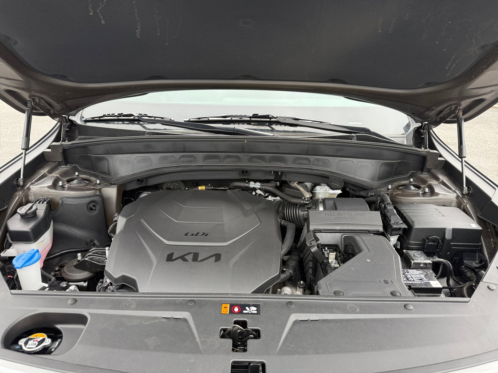 Certified Used 2025 Moss Kia EX image 20