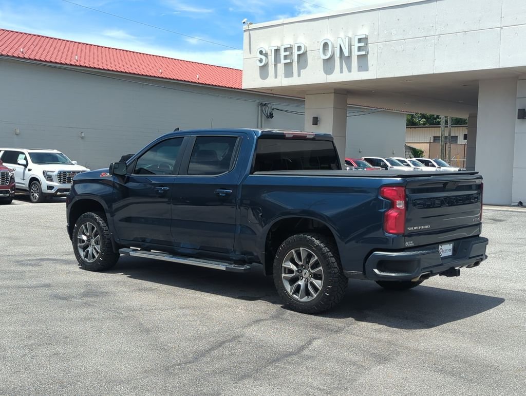 Used 2020 Blue Chevrolet RST image 4