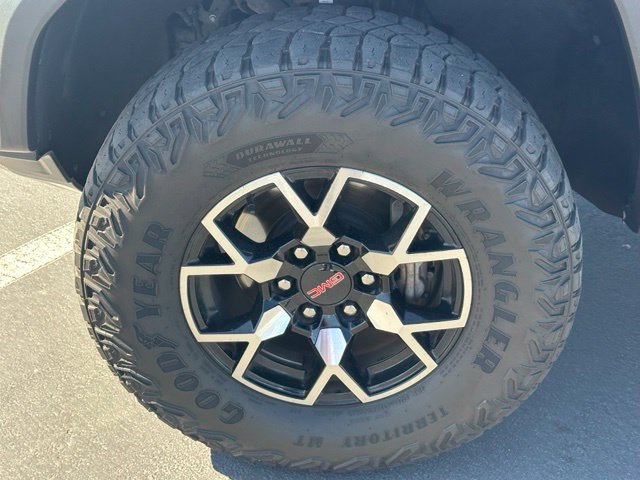 2024 GMC Canyon AT4X - Photo 14