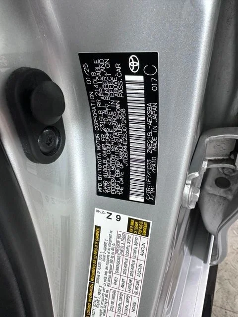 Used 2025 Silver Toyota SE image 31