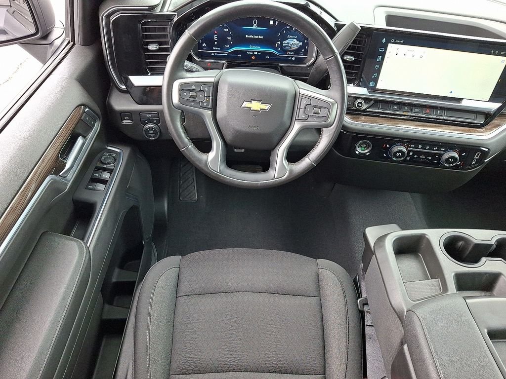 Used 2022 Gray Chevrolet LT image 12