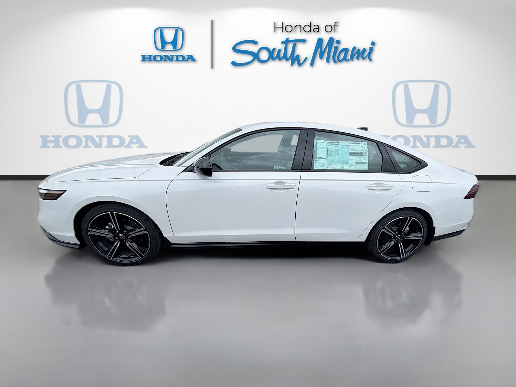 New 2026 Platinum White Pearl Honda SE image 4