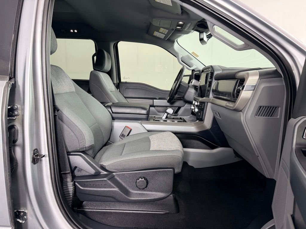 Certified Used 2023 Silver Ford XLT image 32