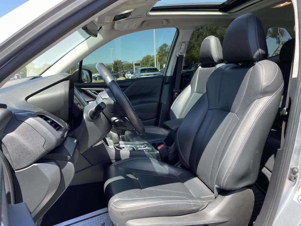 Used 2020 Ice Silver Metallic Subaru Limited image 7