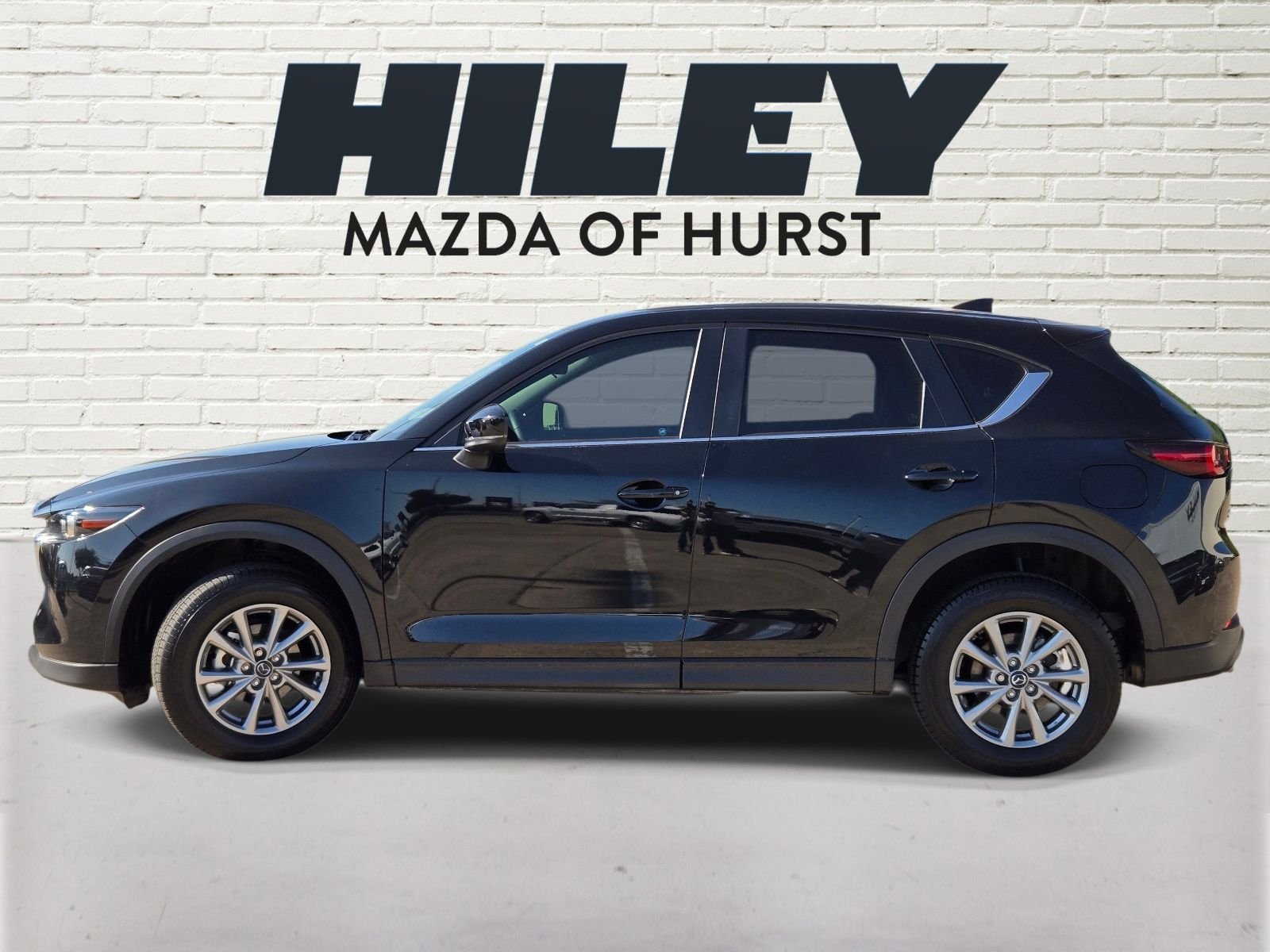 Certified Used 2025 Jet Black Mazda 2.5 S image 3
