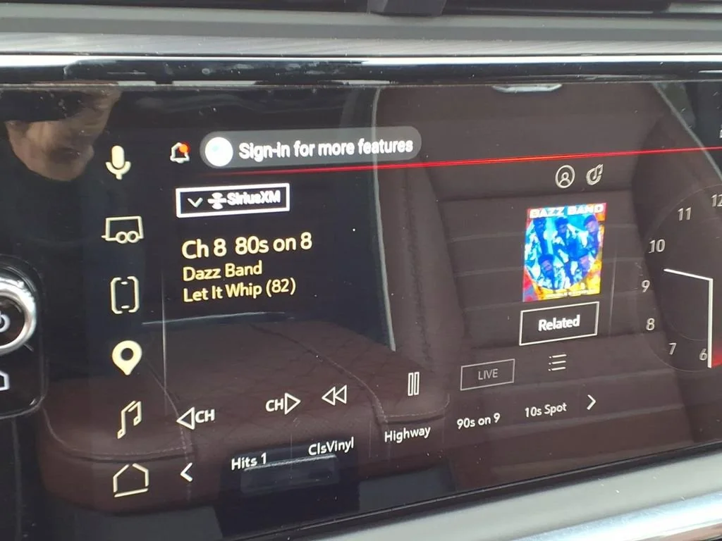 Used 2025 Onyx Black GMC Denali Ultimate image 21