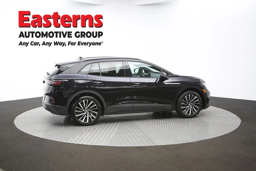 Used 2024 Black Volkswagen S image 40