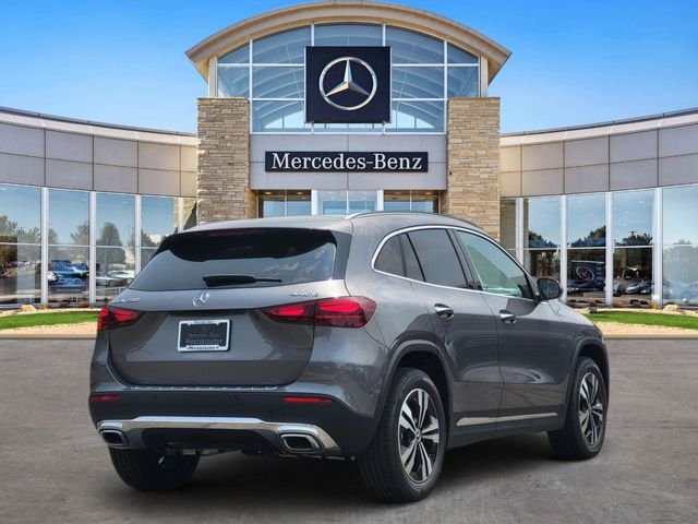 New 2026 Mountain Grey Metallic Mercedes-Benz GLA 250 image 4