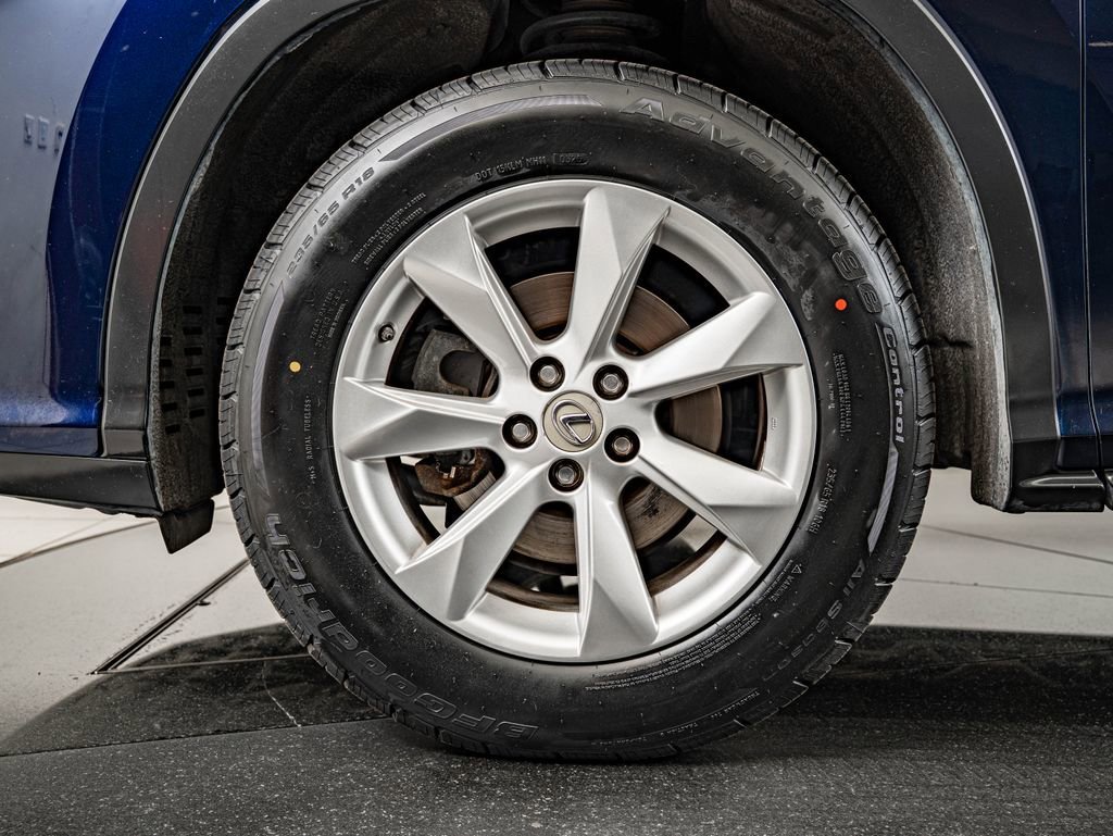 Used 2017 Mica Lexus 350 image 10