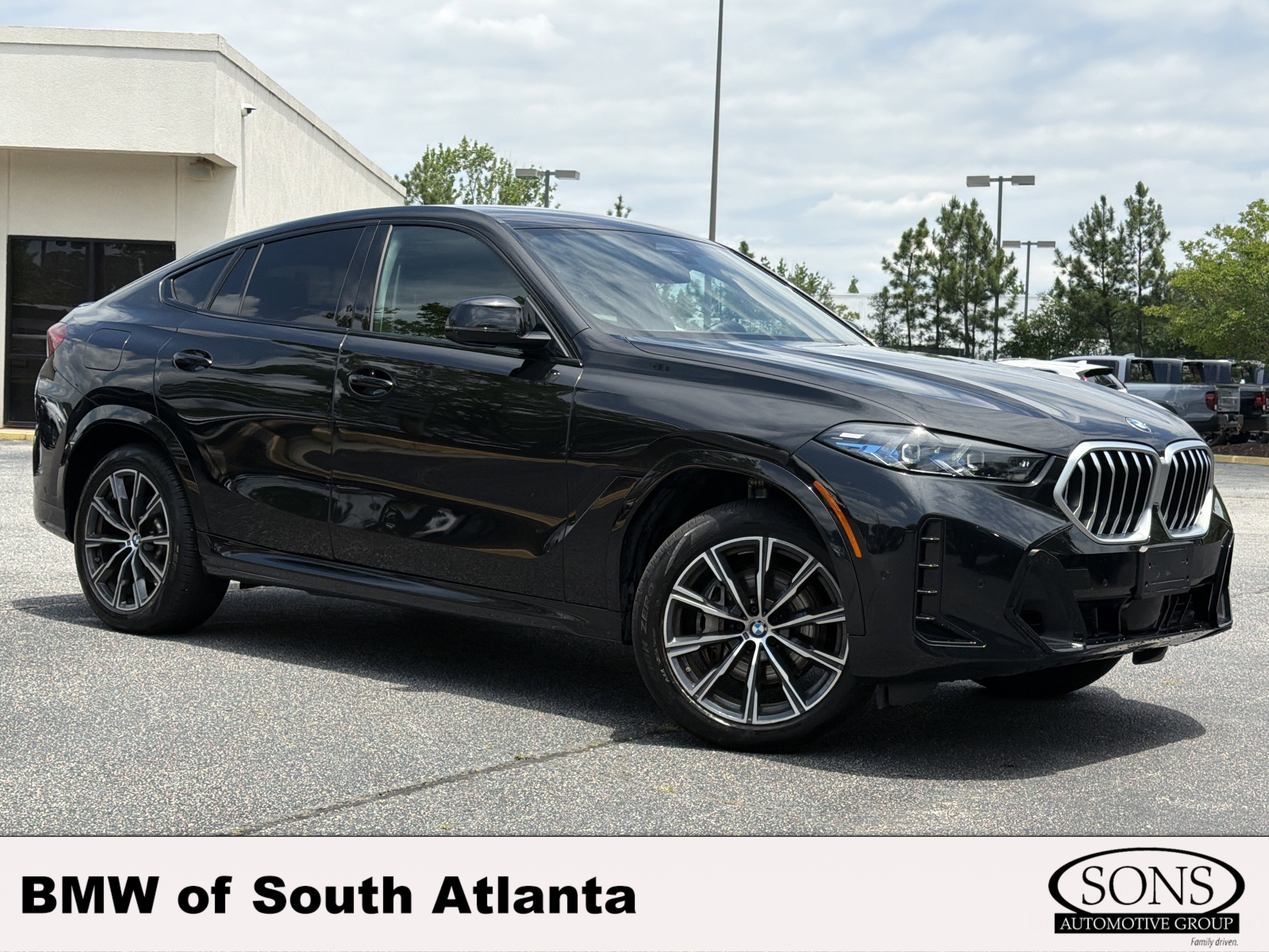 2025 BMW X6 xDrive40i's photo