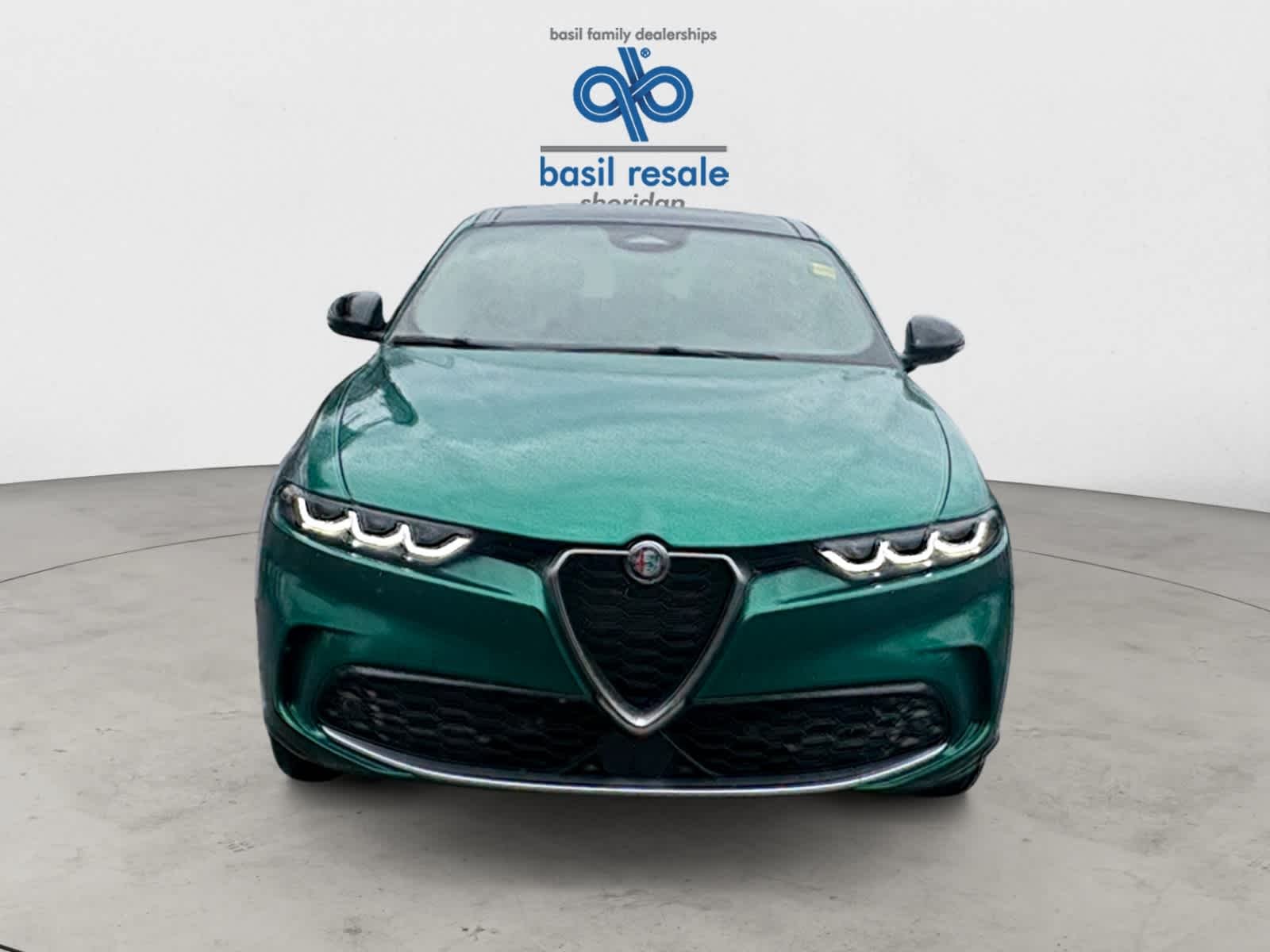 Used 2024 Verde Fangio Tri-Coat Alfa Romeo Ti image 9