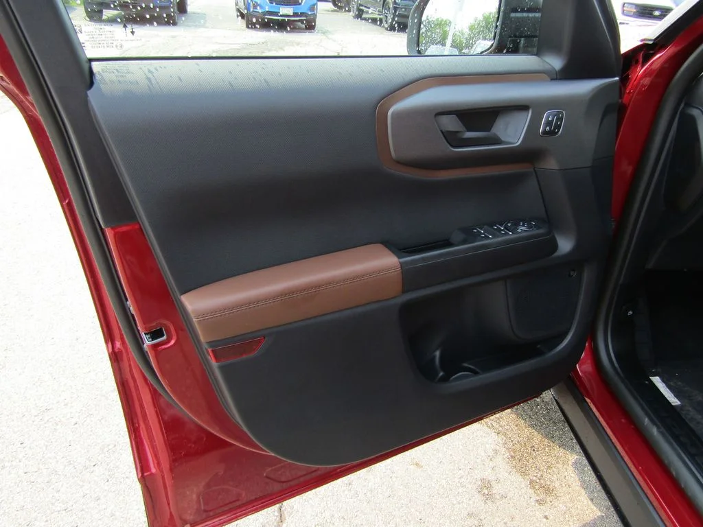 New 2026 Ruby Red Metallic Tinted Clearcoat Ford Outer Banks® image 20