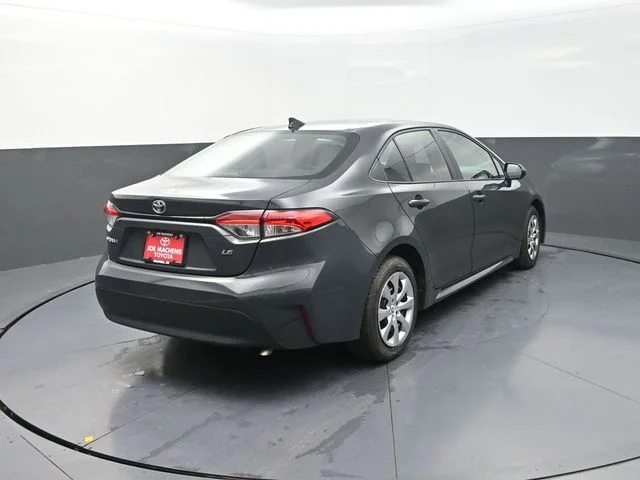 Used 2024  Toyota LE image 8