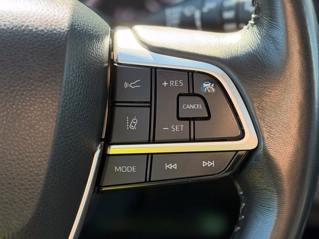 Used 2023 Silver Toyota XLE image 12