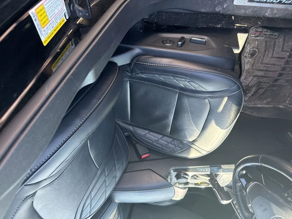 Used 2017 Black Ford Platinum image 8