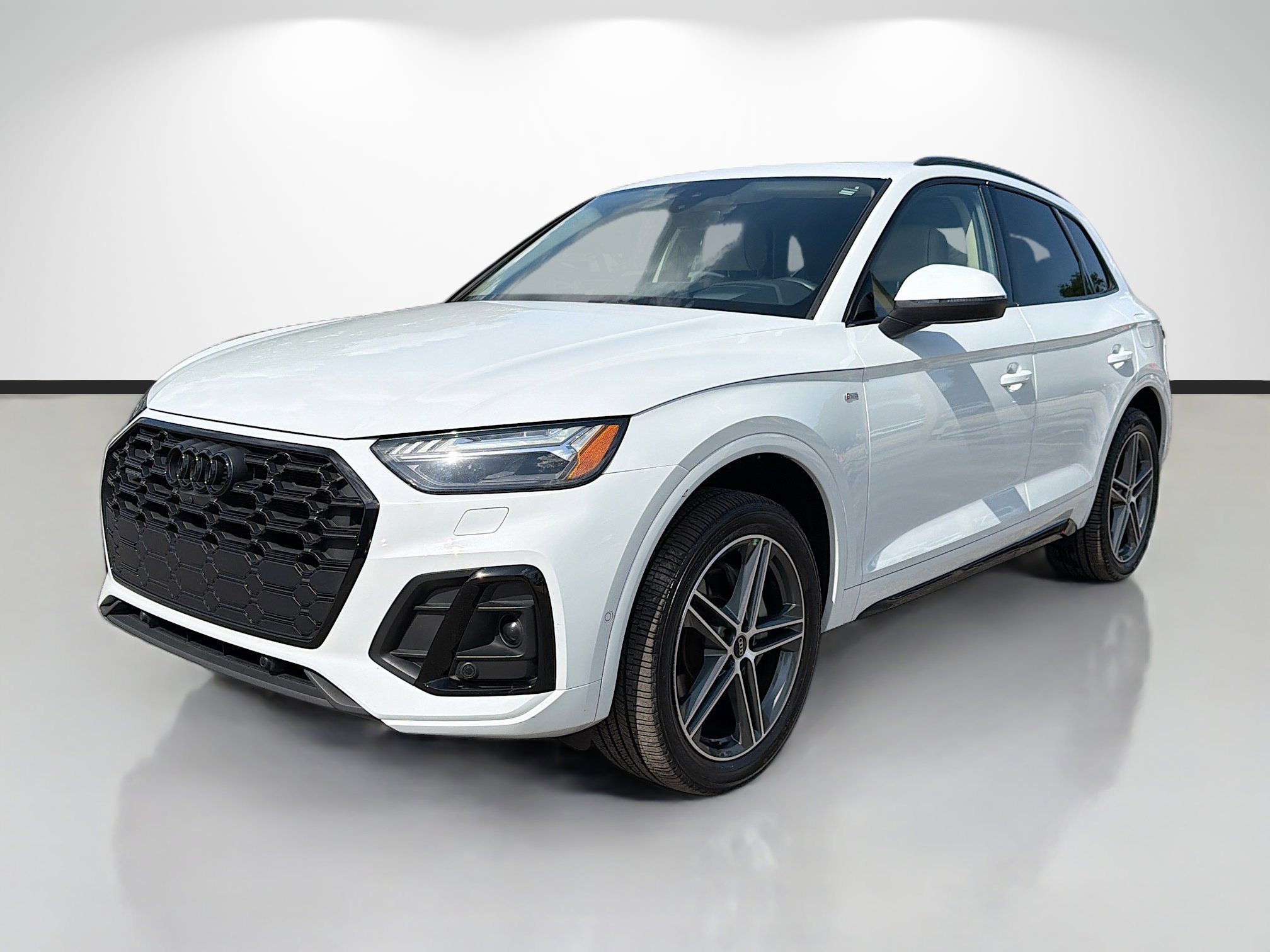 Used 2023 Glacier White Audi S line Prestige image 7