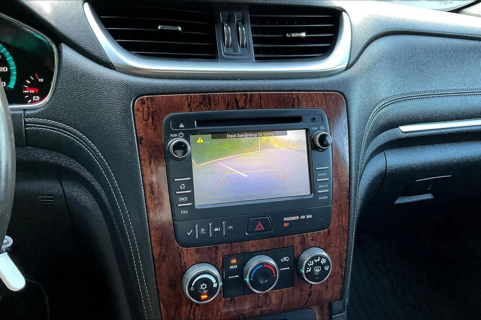 Used 2014 Tungsten Metallic Chevrolet LT image 26