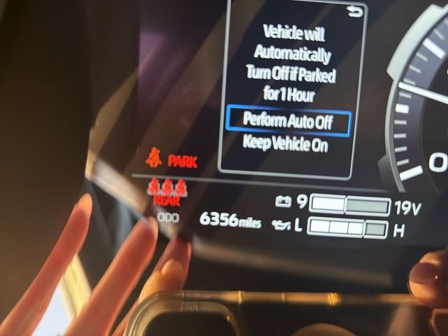 2025 Toyota Tundra Platinum - Photo 13