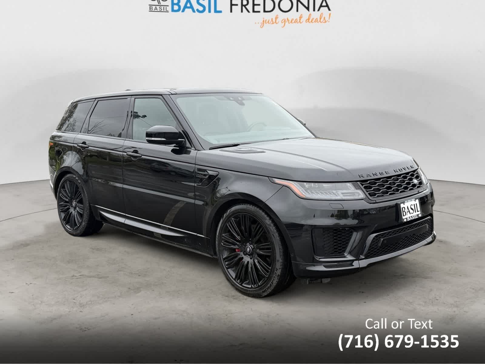 Used 2022 Santorini Black Metallic Land Rover HSE Dynamic image 11