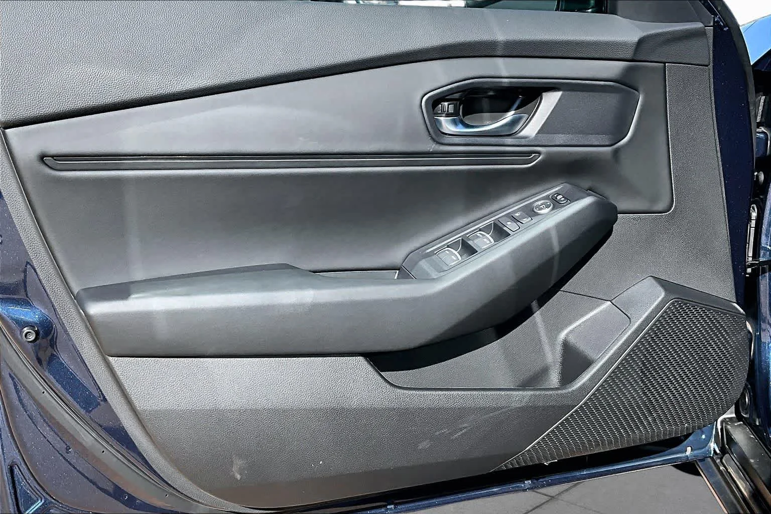 New 2026 Canyon River Blue Metallic Honda SE image 9