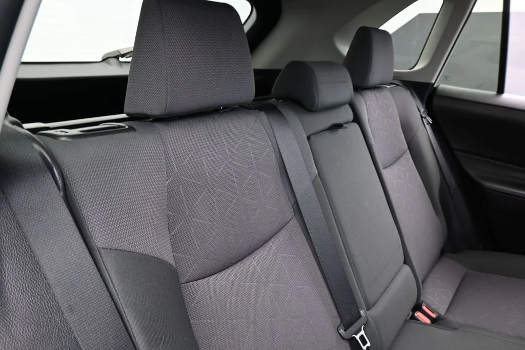 Used 2025 Ice Toyota XLE image 34