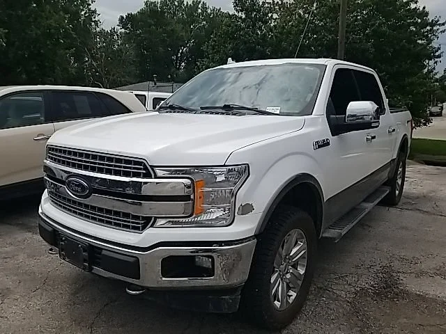 Used 2018 White Ford XL image 11