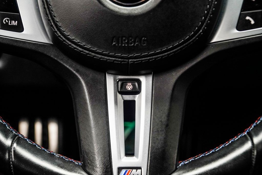 Used 2022 White BMW Competition image 36