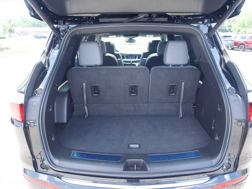2024 Buick Enclave Essence - Photo 37