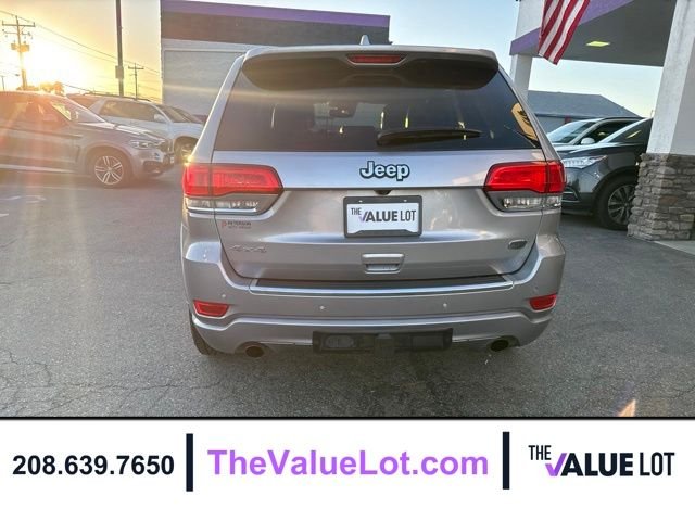 Used 2017 Silver Jeep Overland image 5