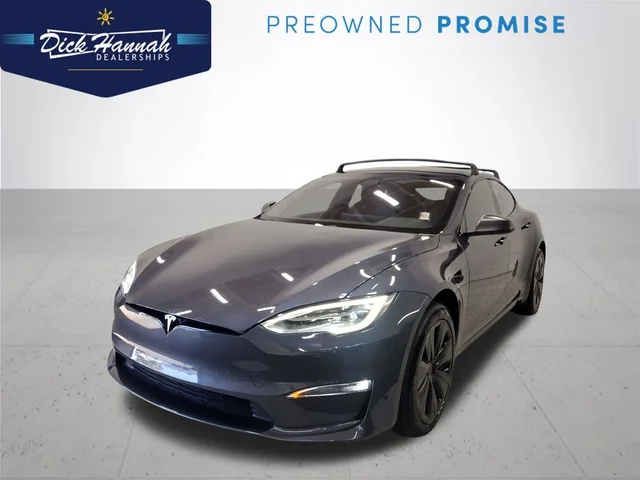 2022 Tesla Model S Plaid's photo