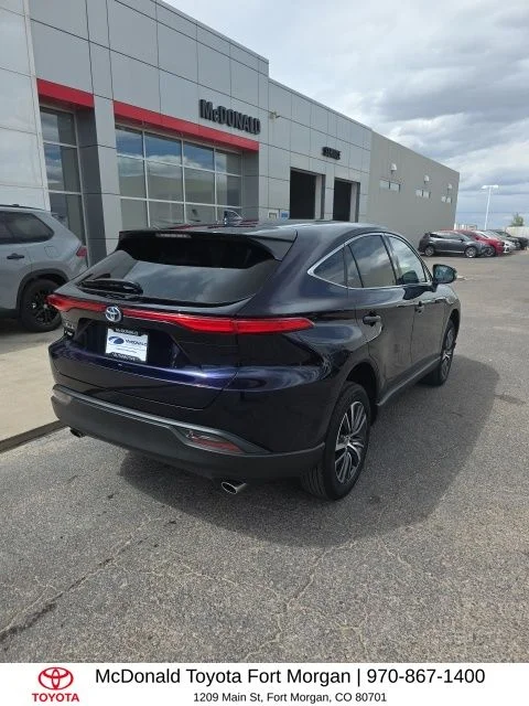 Used 2023  Toyota LE image 5