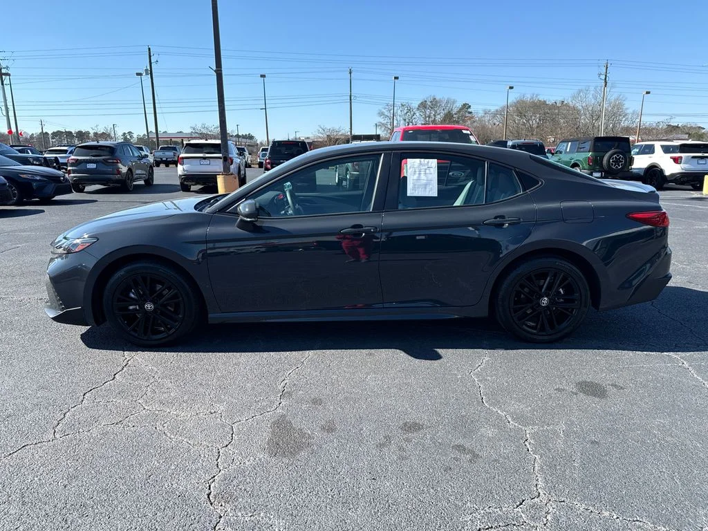 Used 2025 Gray Toyota SE image 4