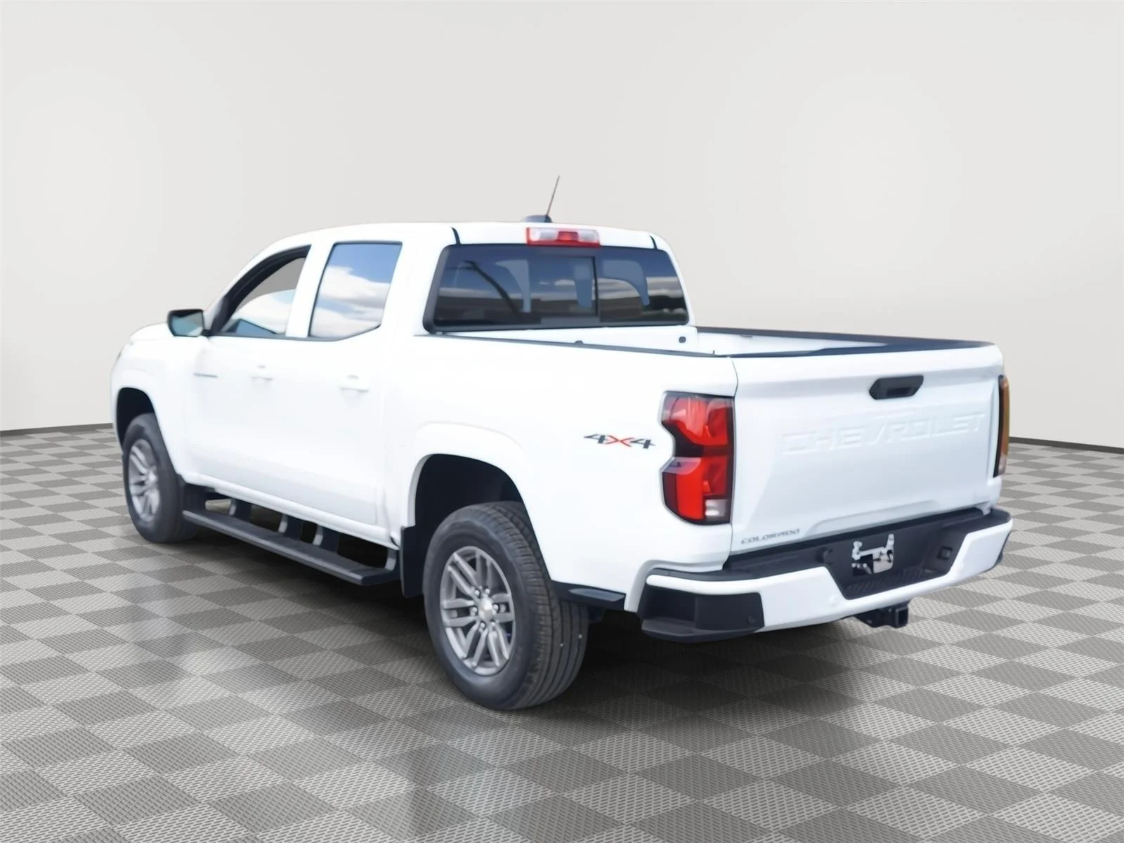 2026 Chevrolet Colorado LT - Photo 6