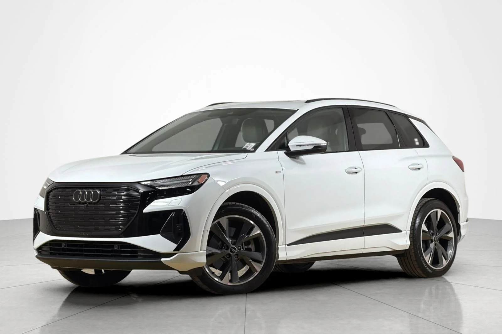 2024 Audi Q4 e-tron Prestige