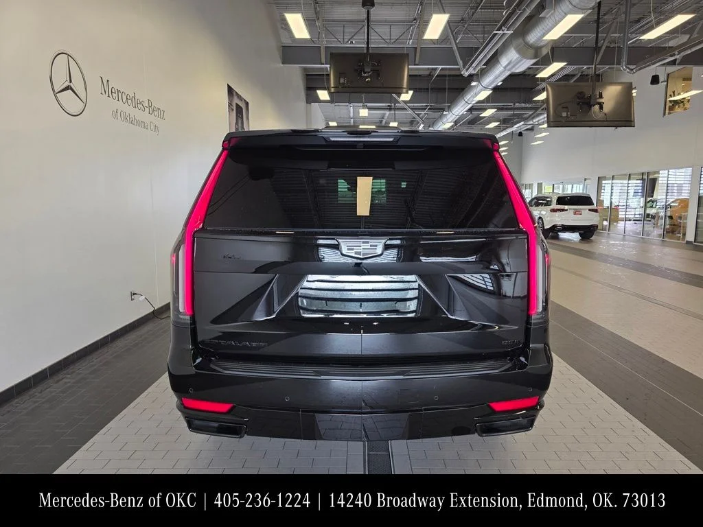 Used 2022 Black Cadillac Sport Platinum image 6