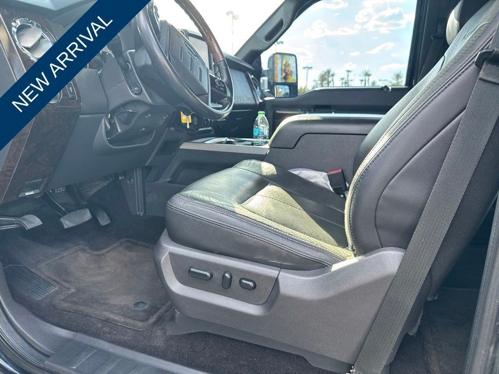 Used 2015 Black Ford Platinum image 10